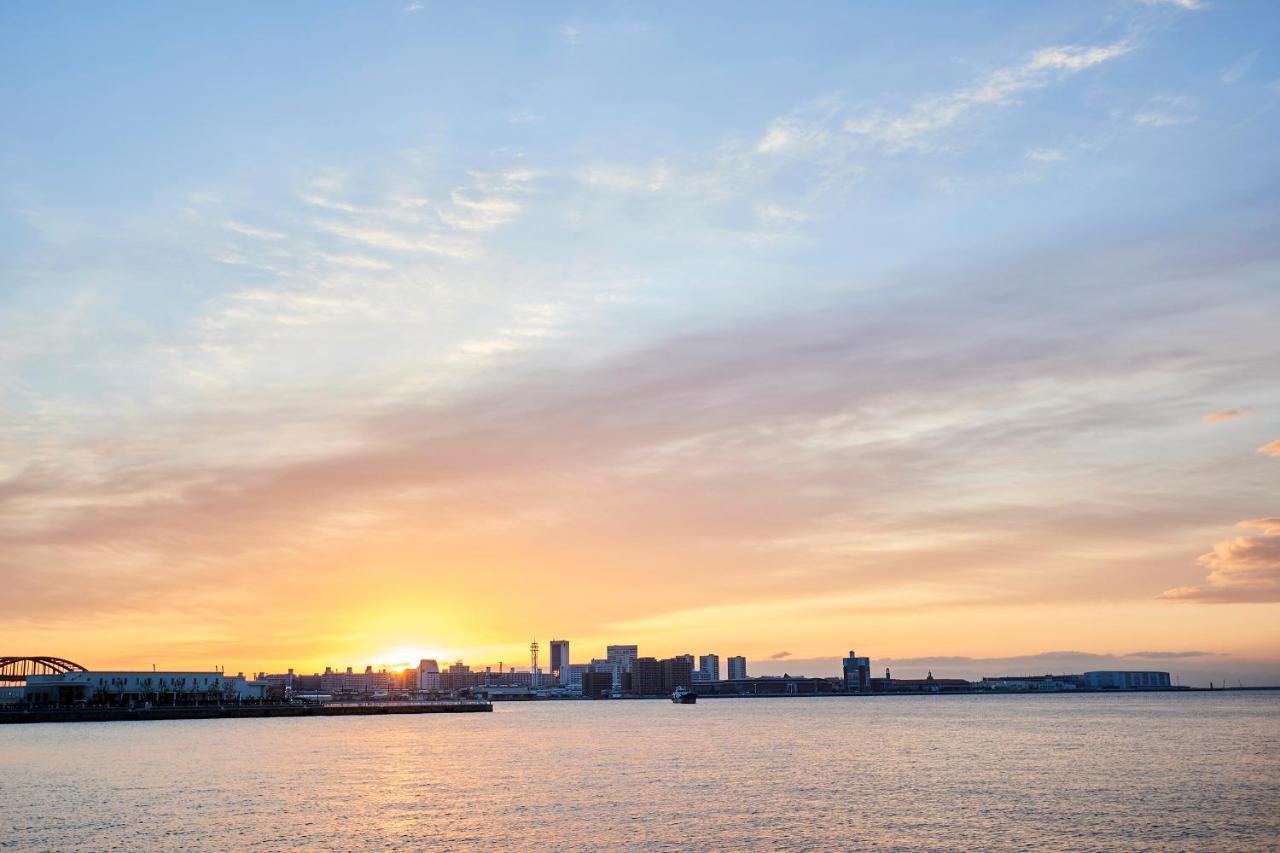 Kobe Meriken Park Oriental Hotel Exterior photo