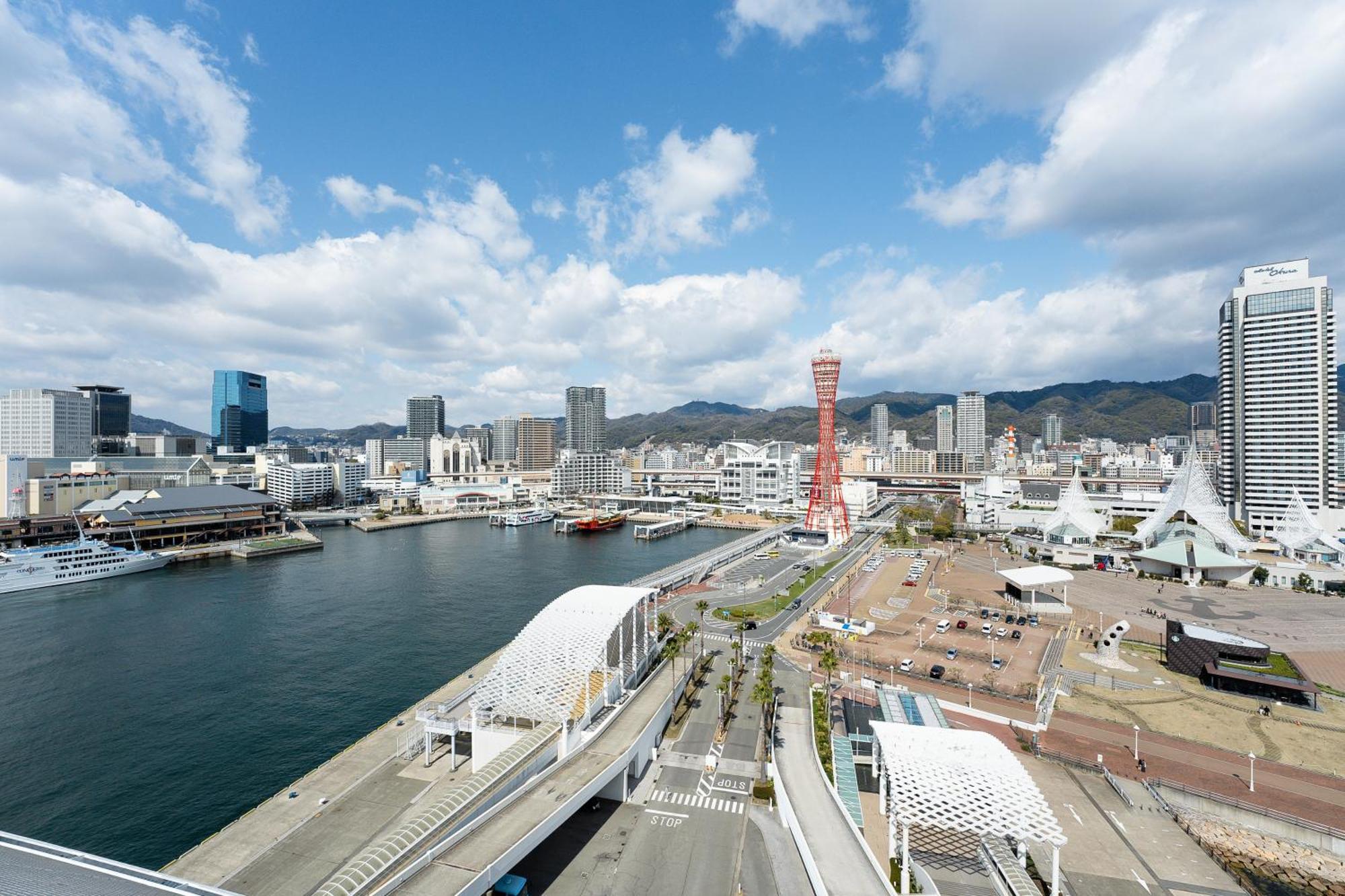 Kobe Meriken Park Oriental Hotel Exterior photo